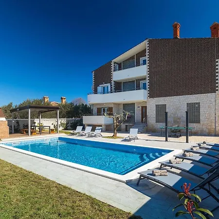 Holiday home Berg *