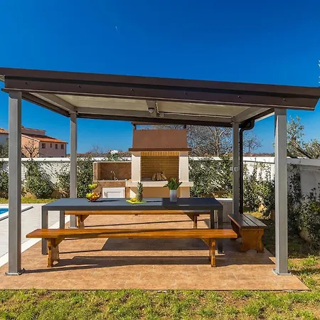 Holiday home Berg