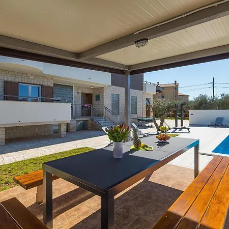 Berg Tatil Evi